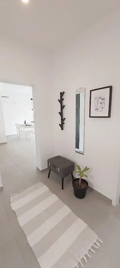 Island Cottage Apartment Božava Tatil Evi